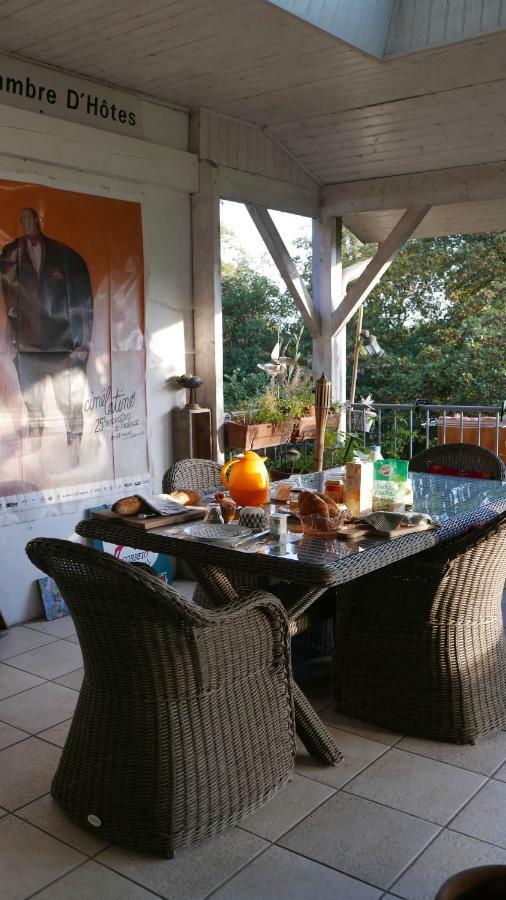 Le Dormeur Du Val Bed and Breakfast Le Mas-dʼAgenais Exterior foto