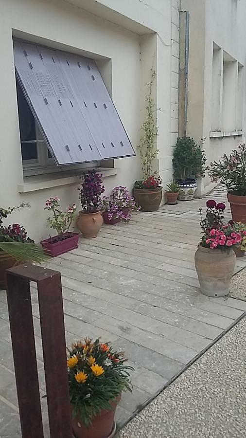 Le Dormeur Du Val Bed and Breakfast Le Mas-dʼAgenais Exterior foto